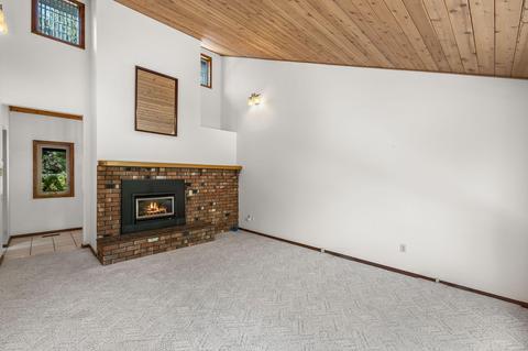 60594 Springtree Ct, Bend, OR 97702 photo 17