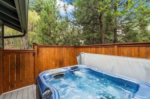 60594 Springtree Ct, Bend, OR 97702 photo 13