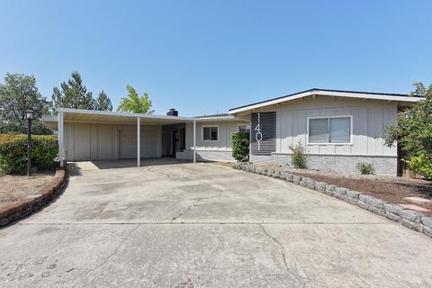 1401 Yucca St, Medford, OR 97504