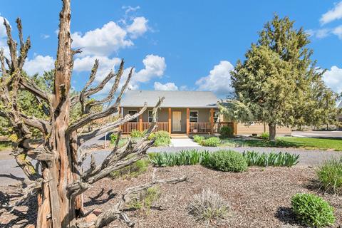 9345 SW Old West Rd, Powell Butte, OR 97753