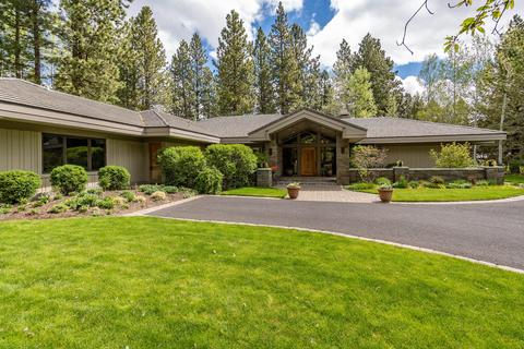 61370 Tam Mcarthur Loop, Bend, OR 97702