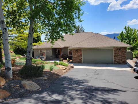 12972 Turnstone Dr, Klamath Falls, OR 97601