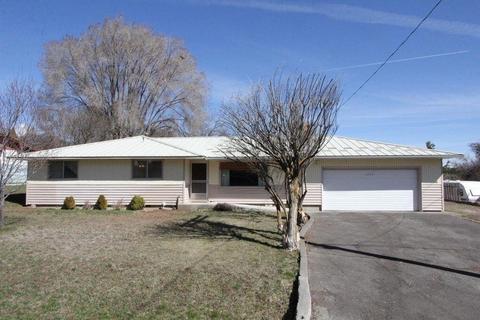 1117 Laurel St, Klamath Falls, OR 97601
