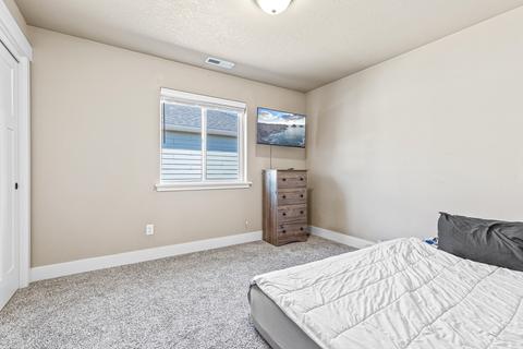 978 Win Way, Eagle Point, OR 97524 photo 23