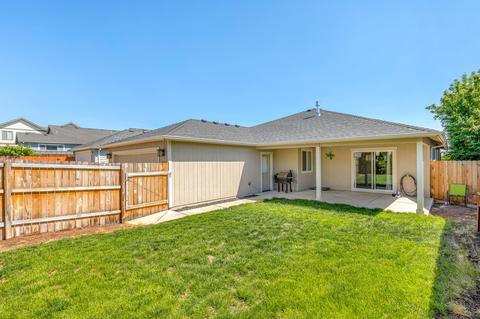 978 Win Way, Eagle Point, OR 97524 photo 29