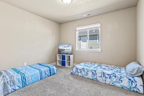 978 Win Way, Eagle Point, OR 97524 photo 25