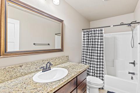 978 Win Way, Eagle Point, OR 97524 photo 26