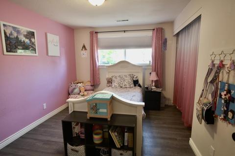 582 Laurel St, Eagle Point, OR 97524 photo 9