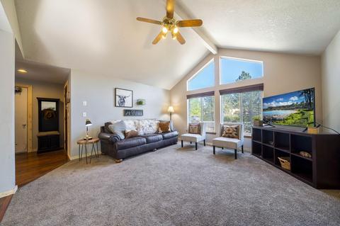 896 NE Locksley Dr, Bend, OR 97701 photo 6