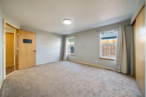 896 NE Locksley Dr, Bend, OR 97701 photo 20