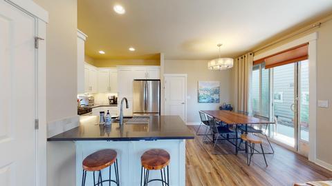 20892 Sotra Loop, Bend, OR 97702 photo 5