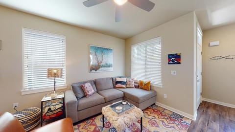 20892 Sotra Loop, Bend, OR 97702 photo 2