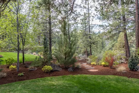 61359 Gorge View St, Bend, OR 97702 photo 48