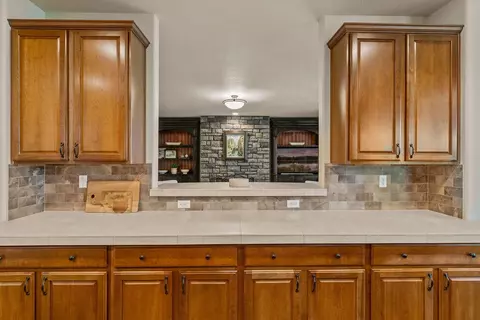 61359 Gorge View St, Bend, OR 97702 photo 20