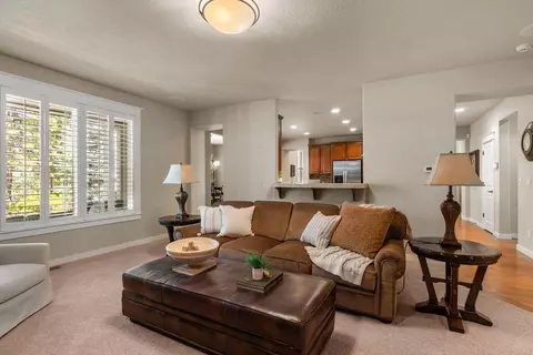 61359 Gorge View St, Bend, OR 97702 photo 26