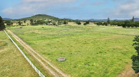 12240 Modoc Rd #B, Central Point, OR 97502 photo 3