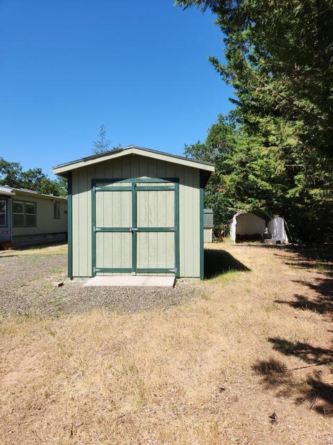 375 Robleda Dr, Central Point, OR 97502 photo 27