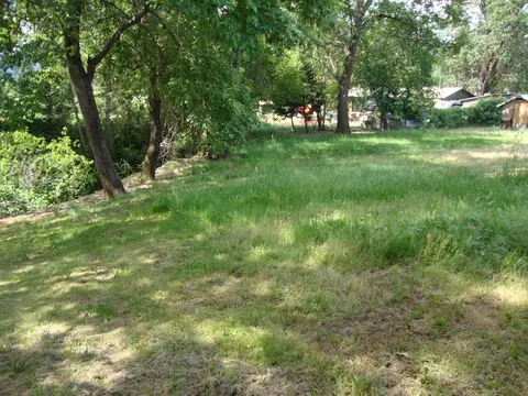 105 Brolin Ct, Rogue River, OR 97537 photo 7