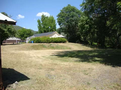 105 Brolin Ct, Rogue River, OR 97537 photo 10