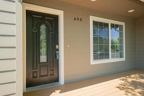 498 Merlee Cir, Eagle Point, OR 97524 photo 3