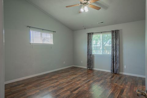498 Merlee Cir, Eagle Point, OR 97524 photo 13