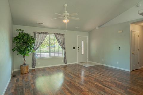 498 Merlee Cir, Eagle Point, OR 97524 photo 9