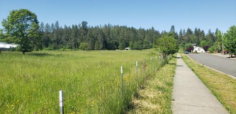 2020 Allen Creek Rd, Grants Pass, OR 97527