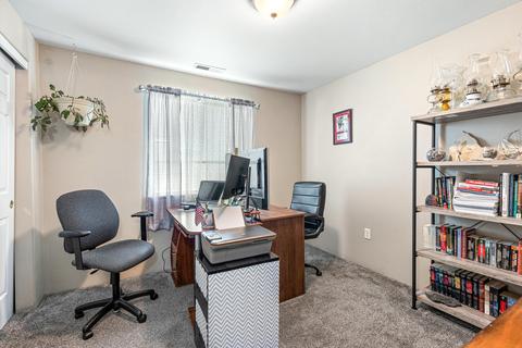 306 Sandi Way, Eagle Point, OR 97524 photo 18