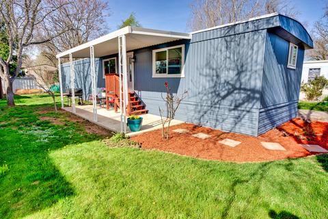 6850 Downing Rd #SPC 12, Central Point, OR 97502