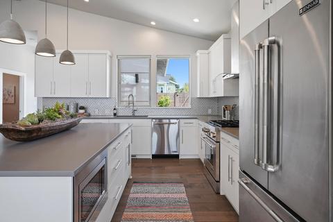 1654 NW Fields St, Bend, OR 97703 photo 13