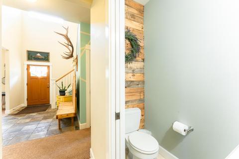 21314 Pecoraro Loop, Bend, OR 97701 photo 27