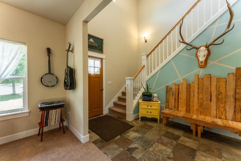 21314 Pecoraro Loop, Bend, OR 97701 photo 11