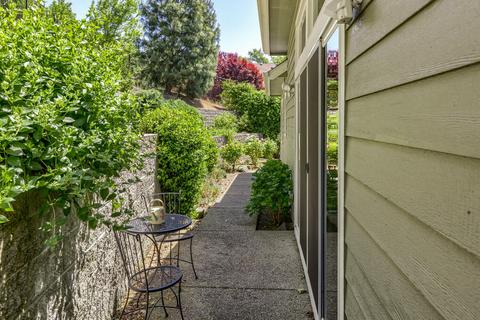 150 NW Native Run Loop, Grants Pass, OR 97526 photo 45