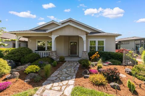 904 Kestrel Pkwy, Ashland, OR 97520