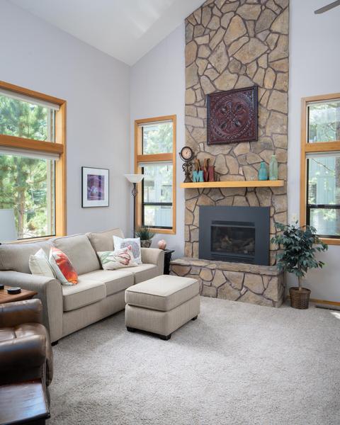 57797 Lassen Ln #18, Sunriver, OR 97707