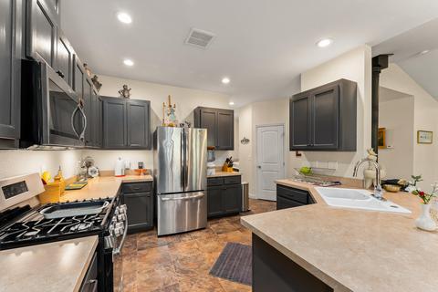 518 E Forks Cir, Cave Junction, OR 97523 photo 9
