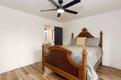 56290 Solar Dr, Bend, OR 97707 photo 29