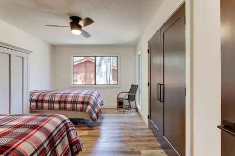 56290 Solar Dr, Bend, OR 97707 photo 25
