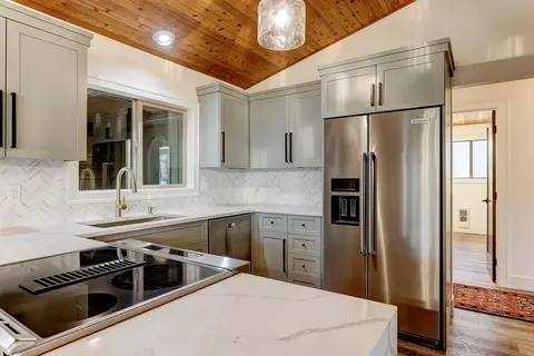 56290 Solar Dr, Bend, OR 97707 photo 12