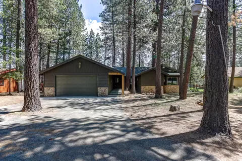 56290 Solar Dr, Bend, OR 97707 photo 5
