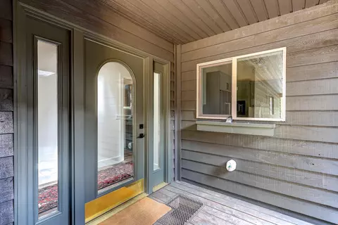 56290 Solar Dr, Bend, OR 97707 photo 8