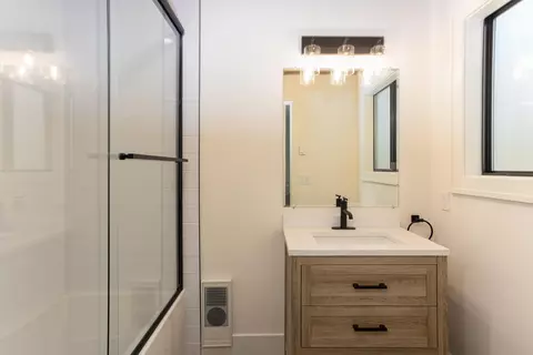 56290 Solar Dr, Bend, OR 97707 photo 30