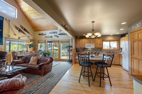 16947 Varco Rd, Bend, OR 97703 photo 15