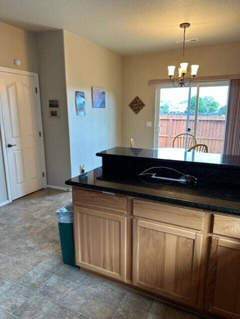 973 Win Way, Eagle Point, OR 97524 photo 6