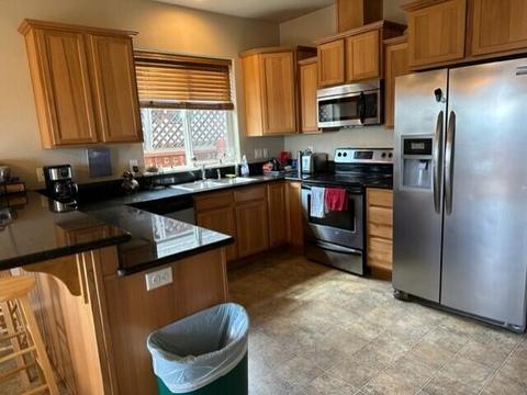973 Win Way, Eagle Point, OR 97524 photo 5