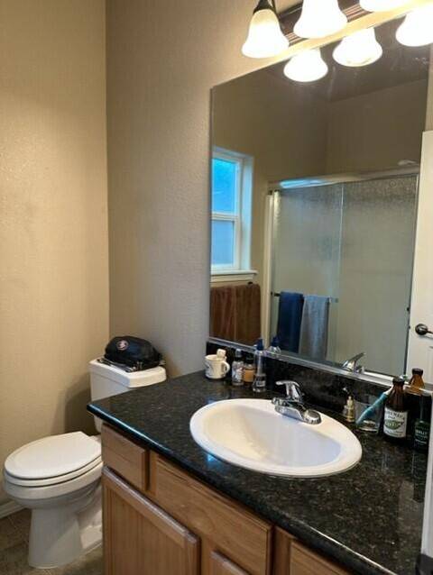973 Win Way, Eagle Point, OR 97524 photo 10
