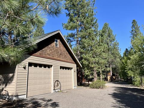 14195 Whitewater Loop, La Pine, OR 97739 photo 18