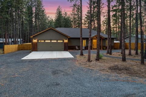 60275 Ochoco Cir, Bend, OR 97702 photo 2