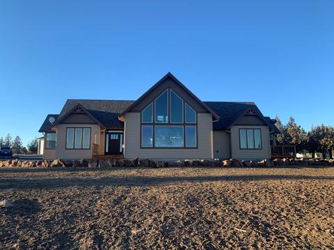 13428 SW Airfield Ln, Culver, OR 97734