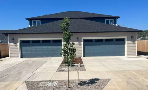1380 Fleming Way, Medford, OR 97501